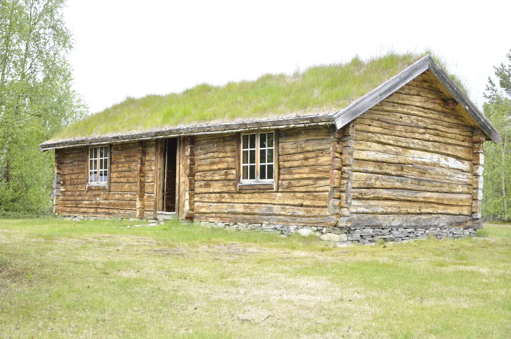 Beaivvášgieddi forest lodge.