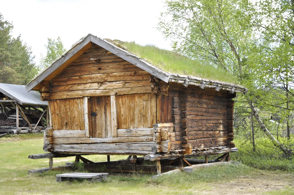 Stabburet på gårdsbruket Jávrebainjárga.